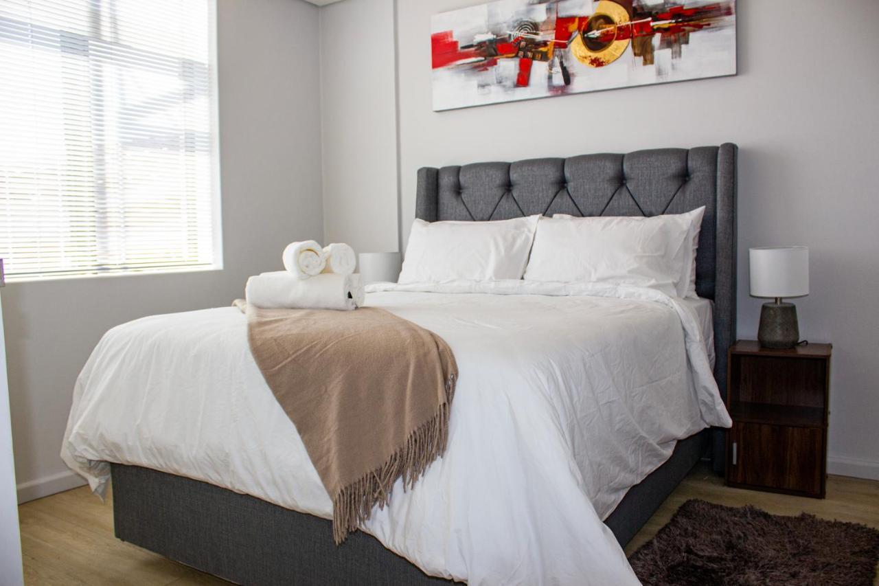 Chic, Central, Family & Group Stay - Stylish 2 Ensuite Bedroom Apartment With Spacious Balcony Кейптаун Екстер'єр фото